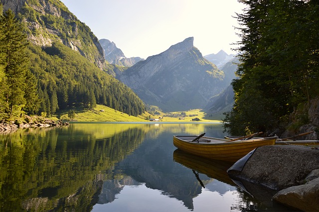 Camping im Säntis mit Berg und See